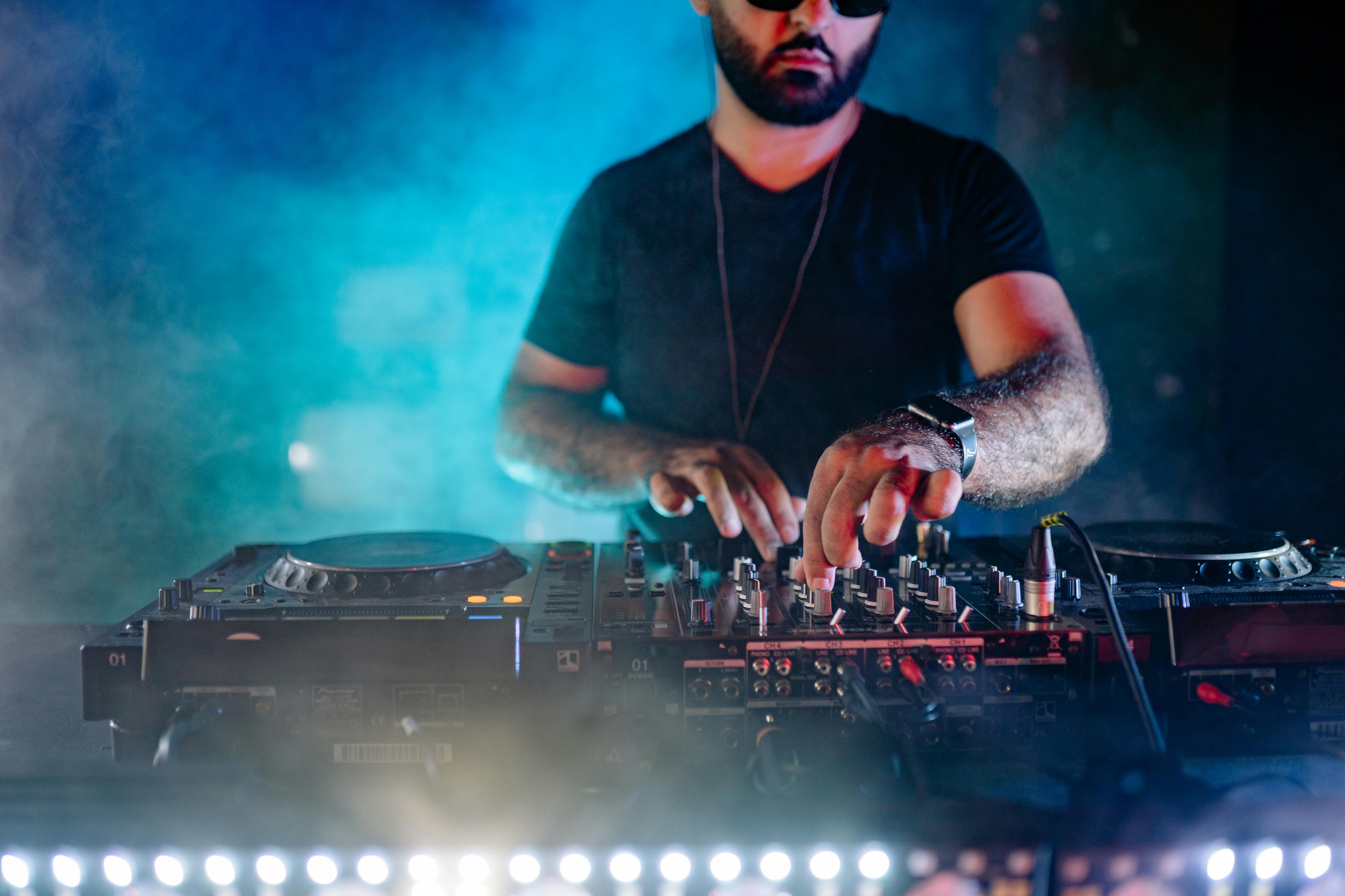 Eventhandel - Cuepoint.DJ 